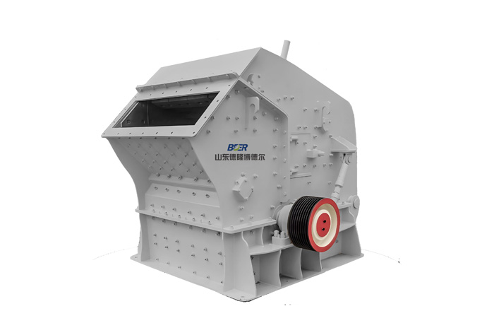 反击式破碎机